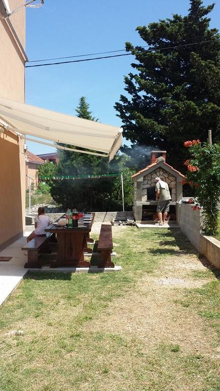 Njofra Banj Apartman Kültér fotó