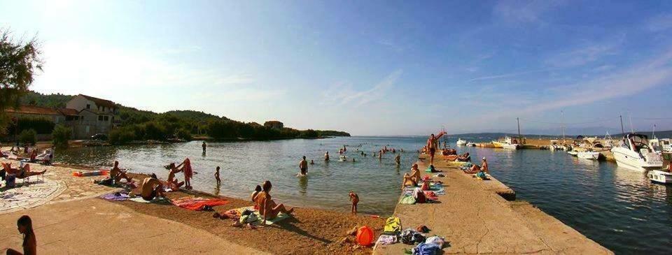 Njofra Banj Apartman Kültér fotó